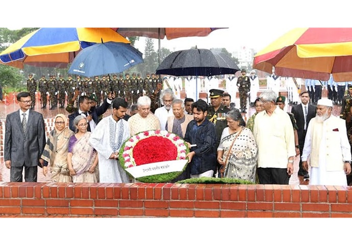 প্রধান উপদেষ্টাসহ ১৩ উপদেষ্টার সাভারে মুক্তিযুদ্ধের বীর শহিদদের প্রতি শ্রদ্ধা