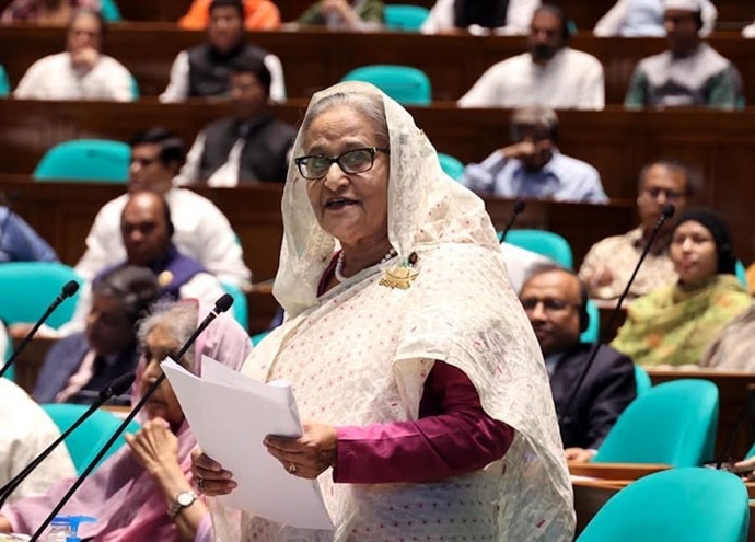 এই বাজেট বাস্তবায়নের মধ্যে দিয়ে বাংলাদেশ আরও এক ধাপ এগিয়ে যাবে : প্রধানমন্ত্রী