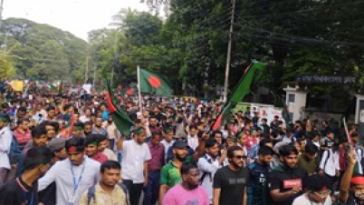 রাজু ভাস্কর্য থেকে শুরু ছাত্র-জনতার ‘শহীদি মার্চ’